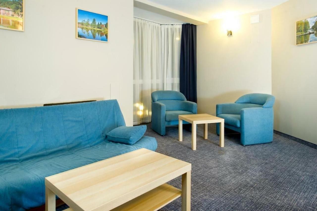 Wawrzkowizna Hotel Rząsawa Exterior foto